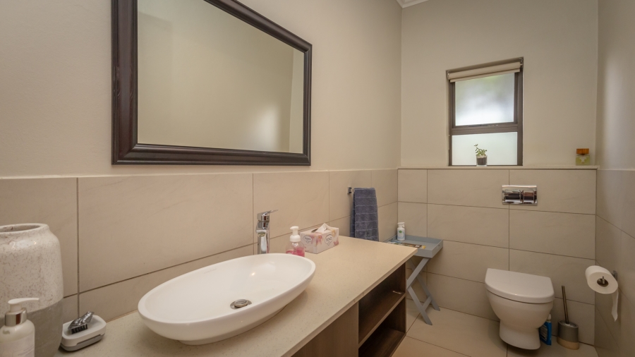 3 Bedroom Property for Sale in The Coves North West